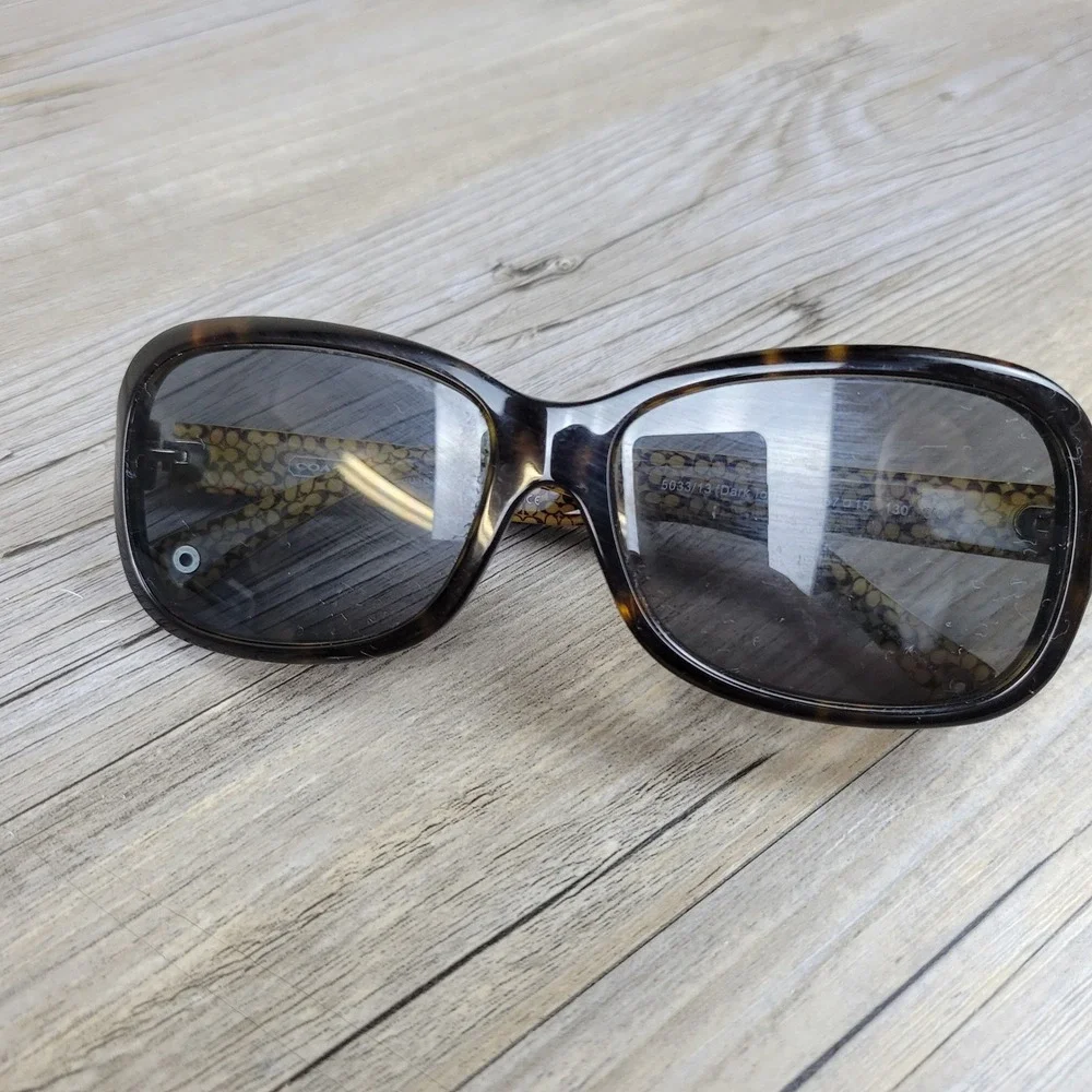 Coach Sunglasses HC 8016 Ciara 5033/13 Dark Tortoise Crystal  Womens Frames Only